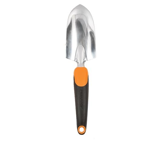 Best Gardening Tools for Hanging Gardens