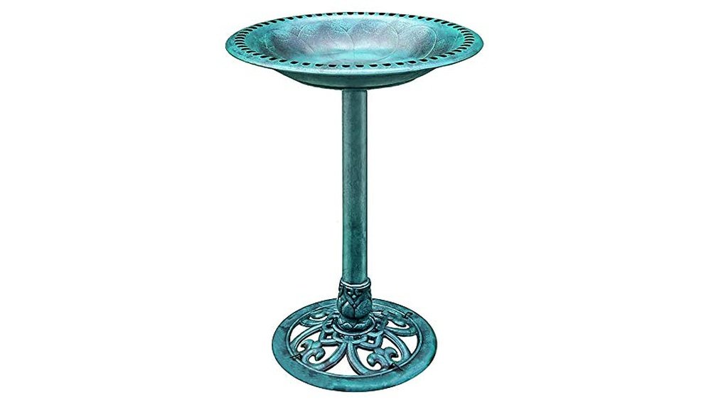 Best Outdoor Birdbaths for Birds