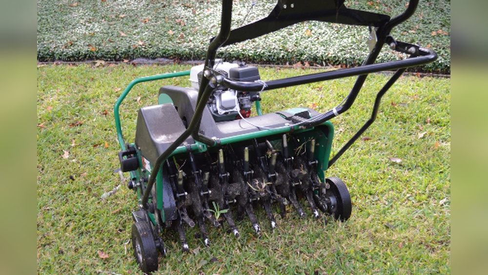 How to Aerate Your Lawn Using a Core Aerator