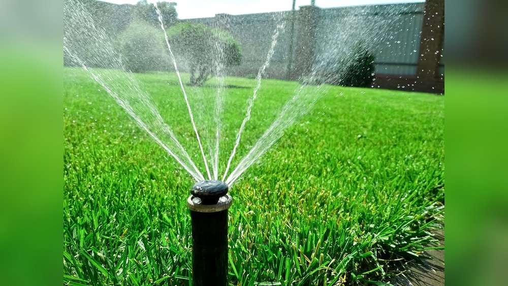 How to Set Up an Automatic Lawn Watering System