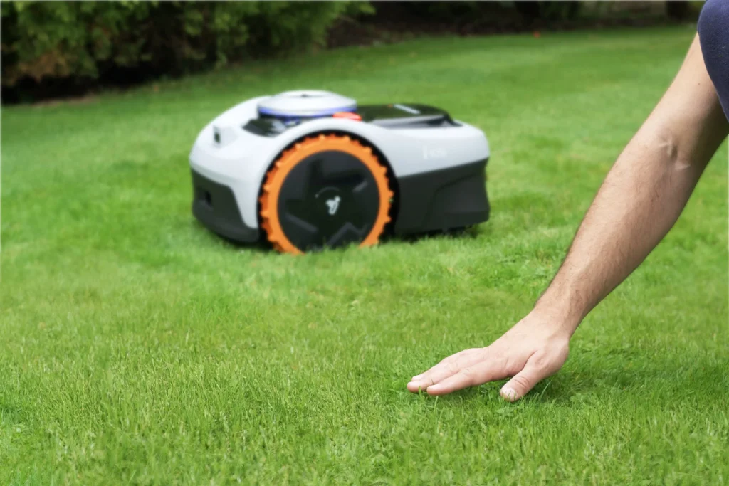 What Is The Best Robot Mower Without Wire