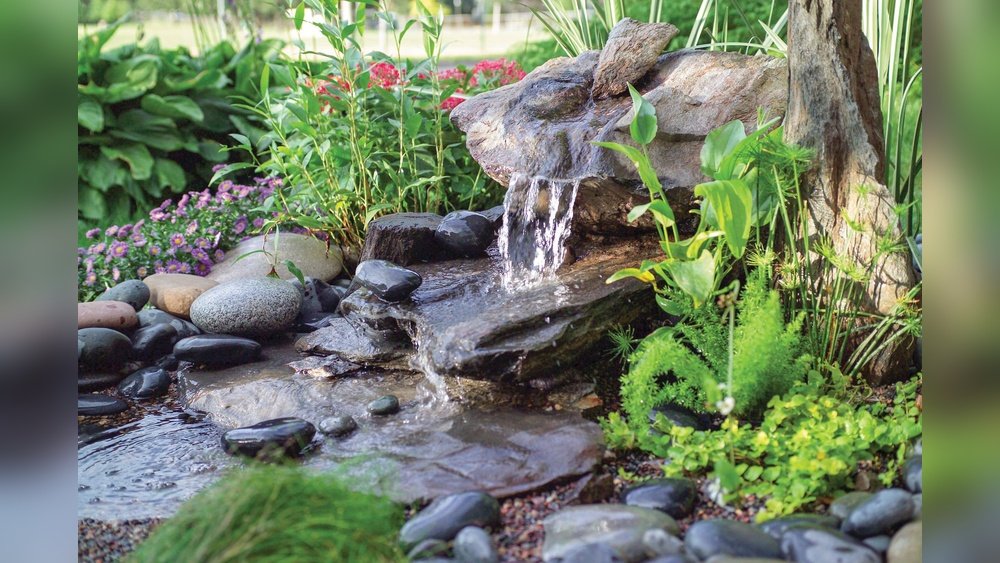 How to Set Up a Garden Water Fountain