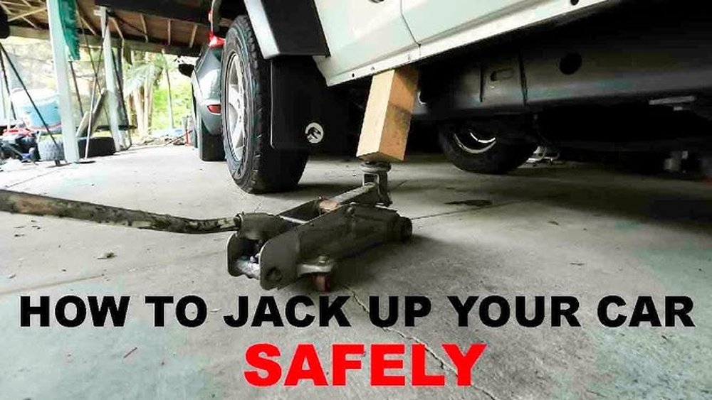 How to Jack Up a Jeep Wrangler Safely Tips