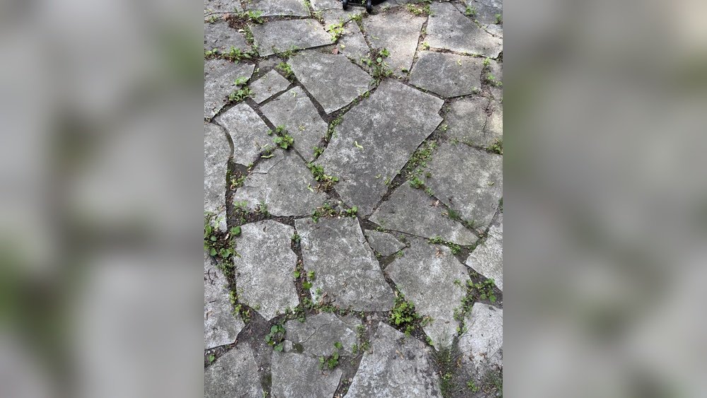 How to Level Uneven Patio Pavers Tips