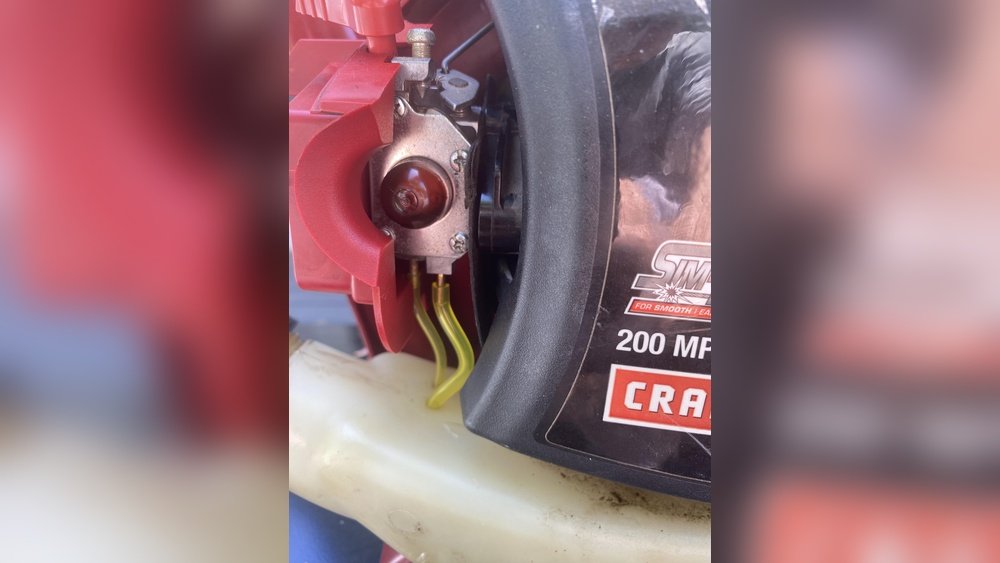How to Replace Leaf Blower Fuel Line Tips